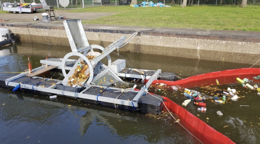 The Canal Cleaner