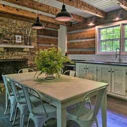 Red Door Cabin Kitchen
