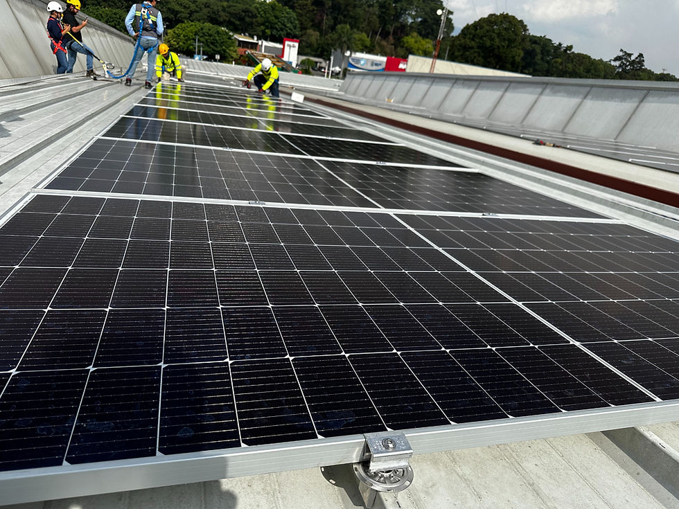 AVANZA EN MÉXICO INSTALACIONES SOLARES LIVIANAS EN SECTOR INDUSTRIAL CON AHORROS EN COSTOS Y PESO