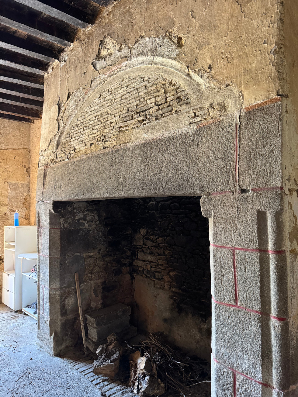 cheminée du séjour du manoir