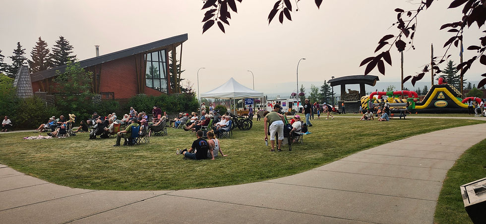 Hinton Northern Rockies - Fridays in the Green Square 1.jpg