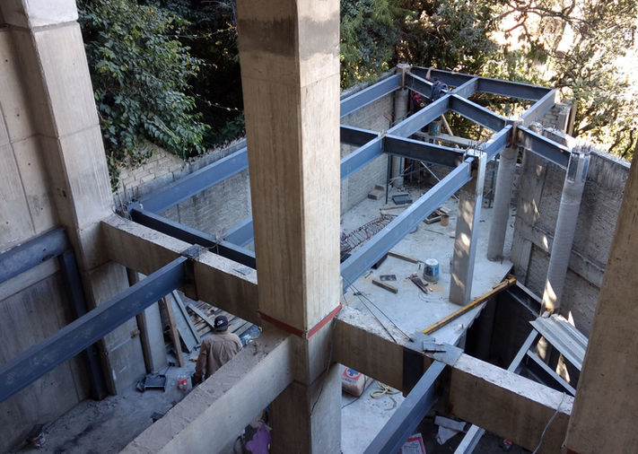 Estructura en construcción de casas