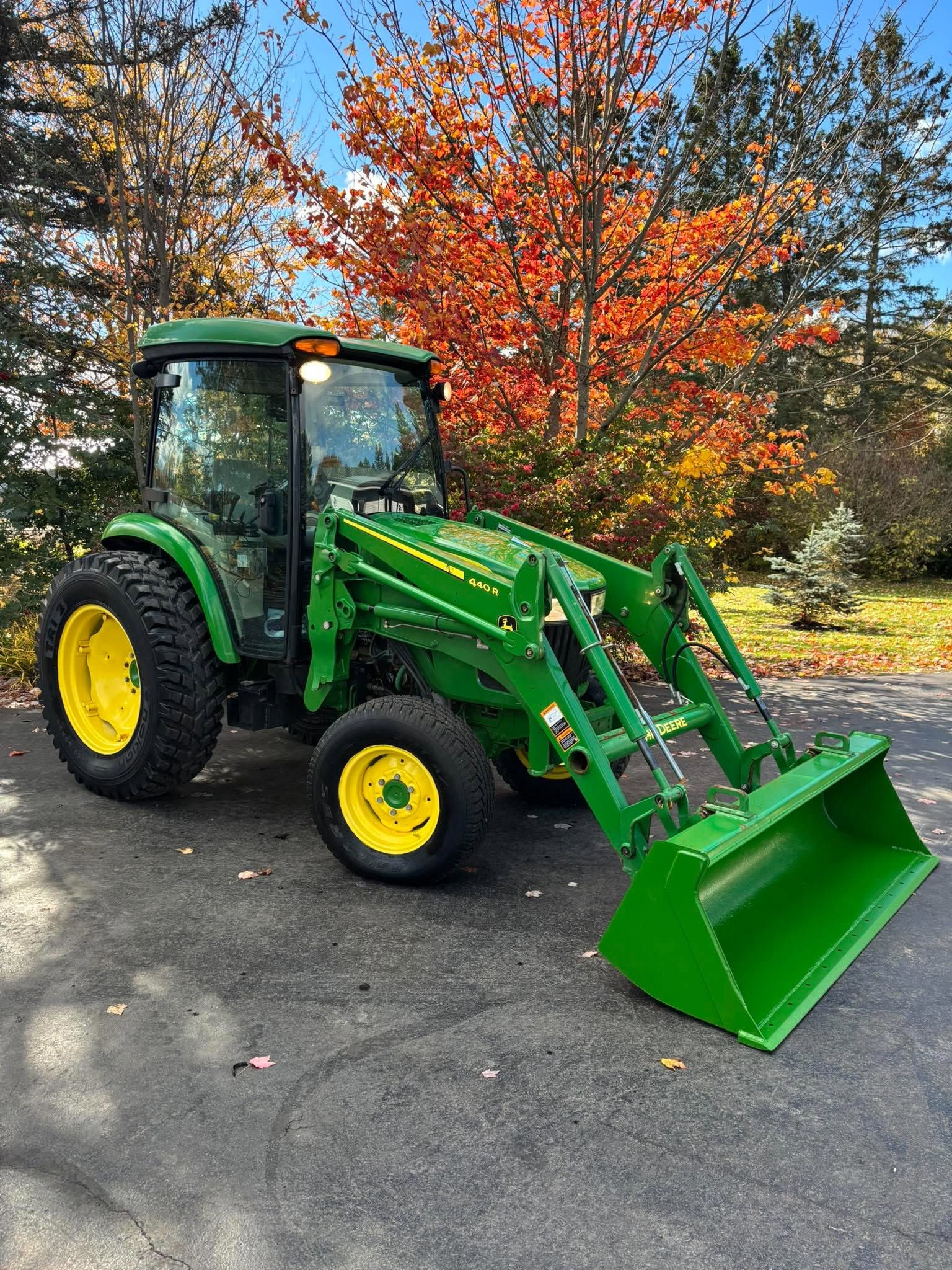 2019 John Deere 4066R Tractor | 65 HP