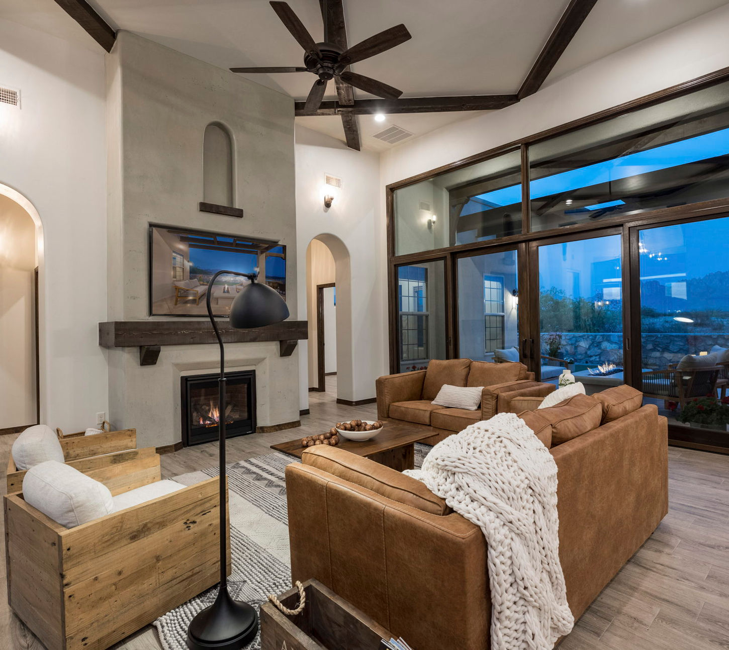 3032sf 5 bed 3+ba Showcase Home with Full-Casita 36.jpg