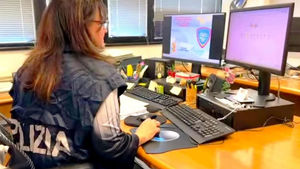 Campobasso: denunciato per detenzione di materiale pedopornografico dalla Polizia Postale