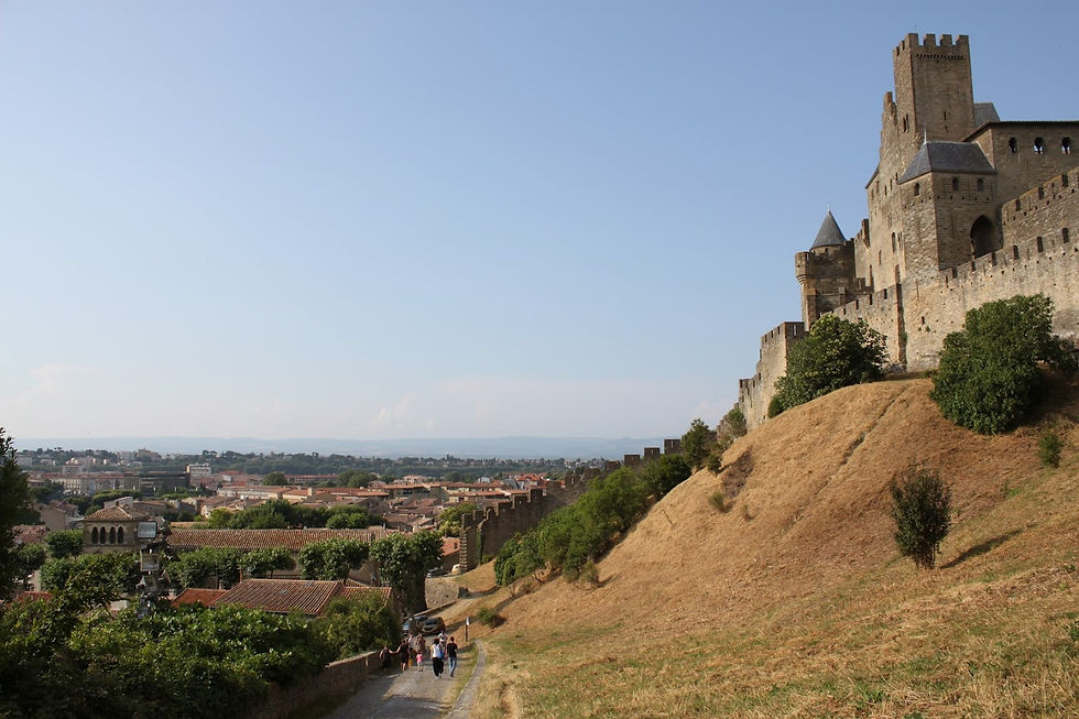 Les remparts de la cité