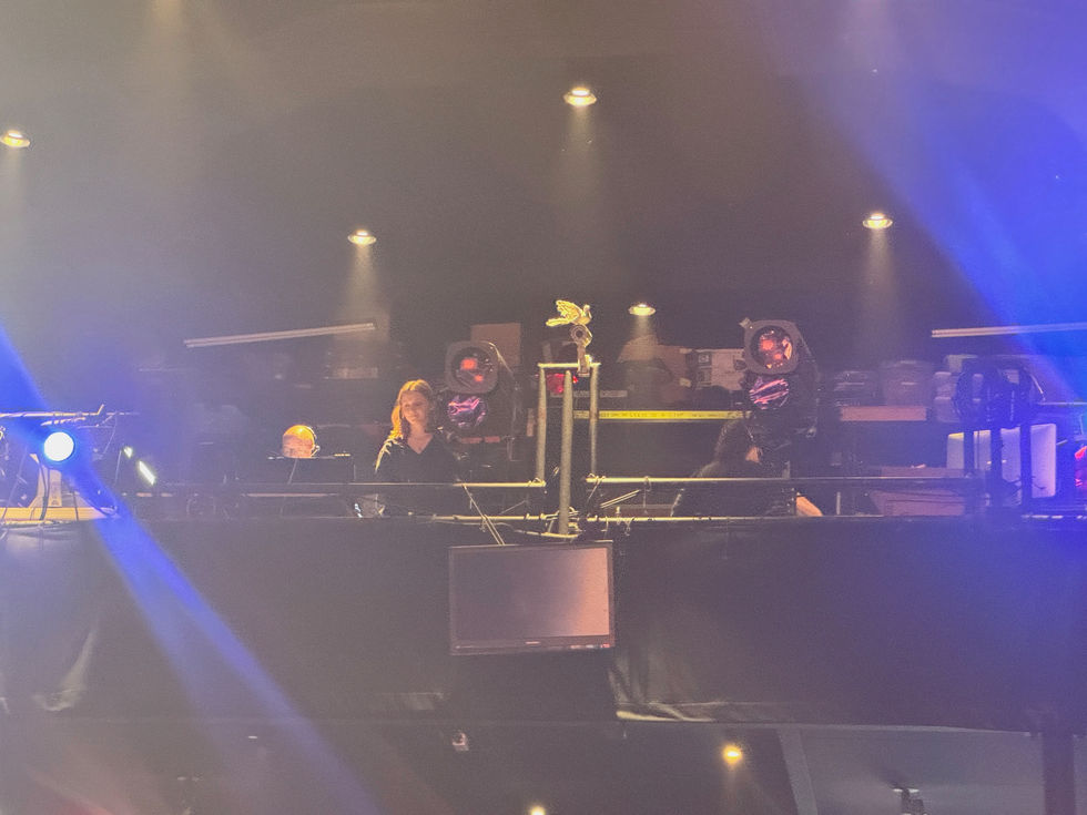 2024-12-24 04 00 PM_iCloudc