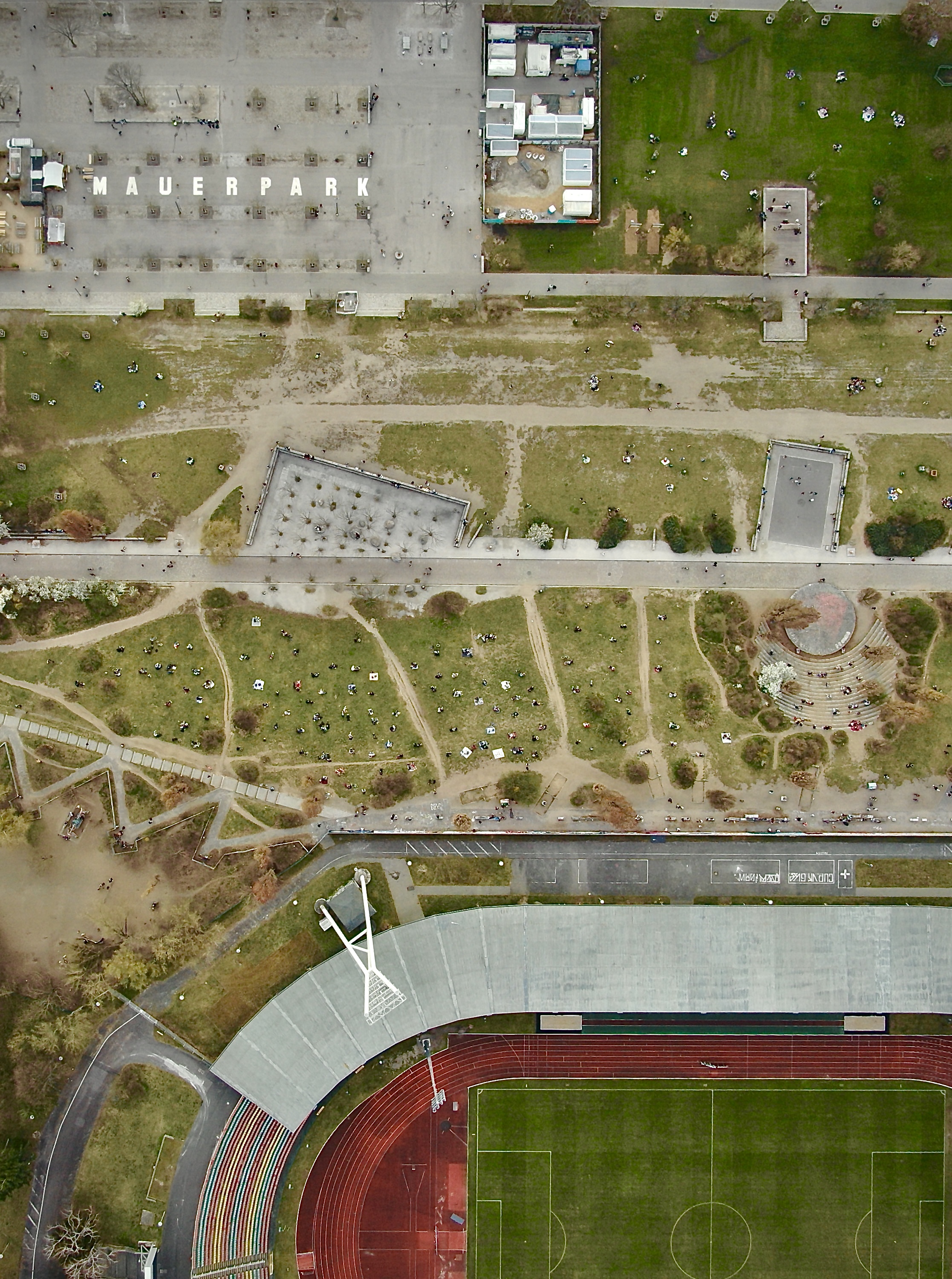 mauer park ajrawstudio.jpg