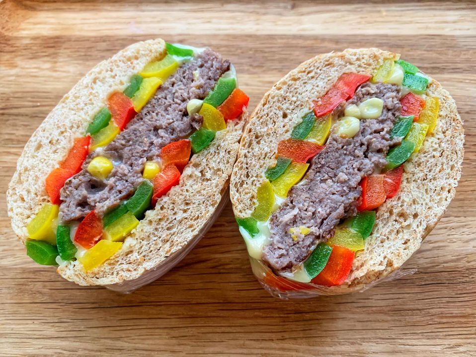 三色椒牛肉漢堡三明治