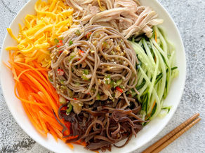 泰式酸辣汁拌雞絲蕎麥麵