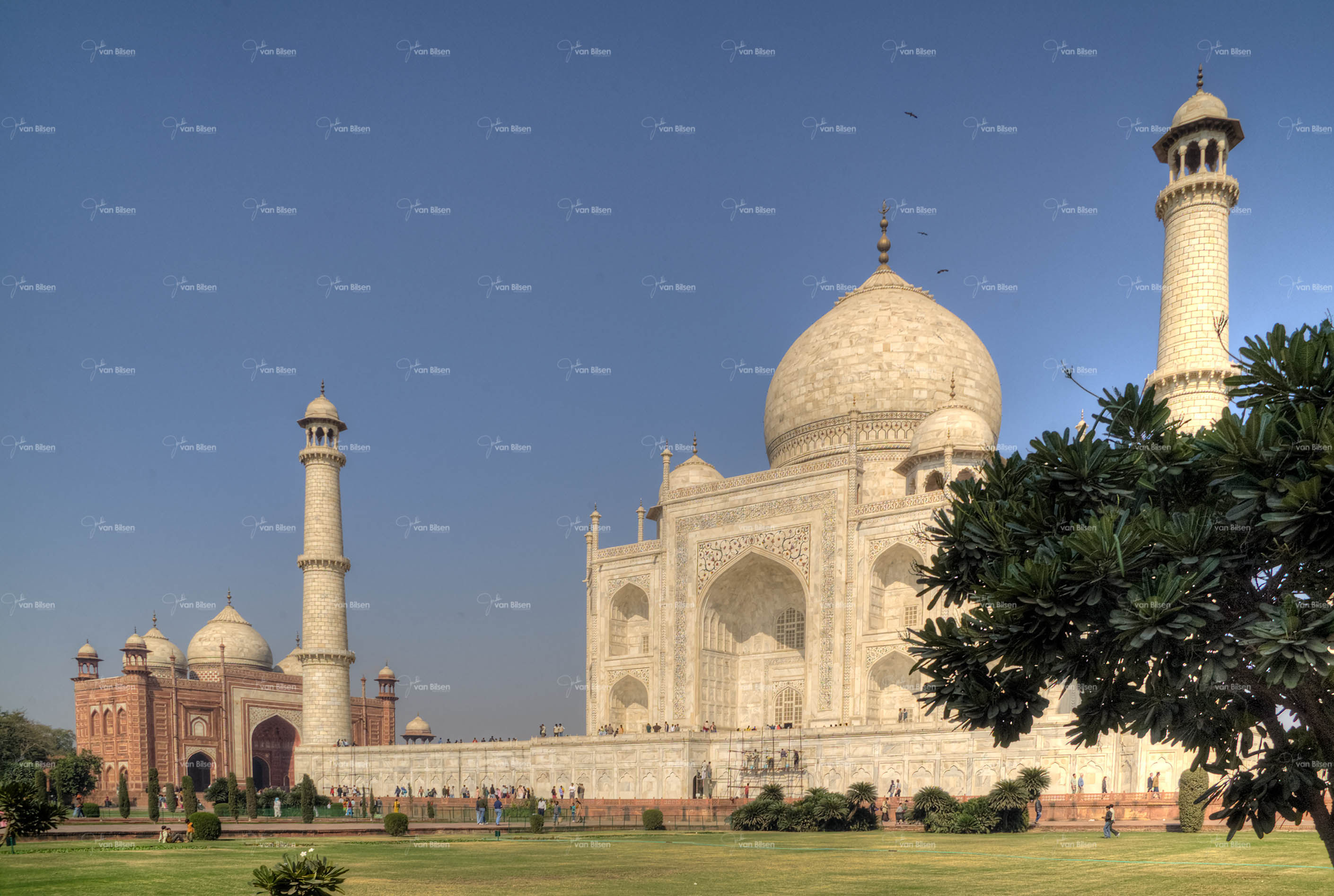 Images of the Taj Mahal 004 - ©Jonathan van Bilsen