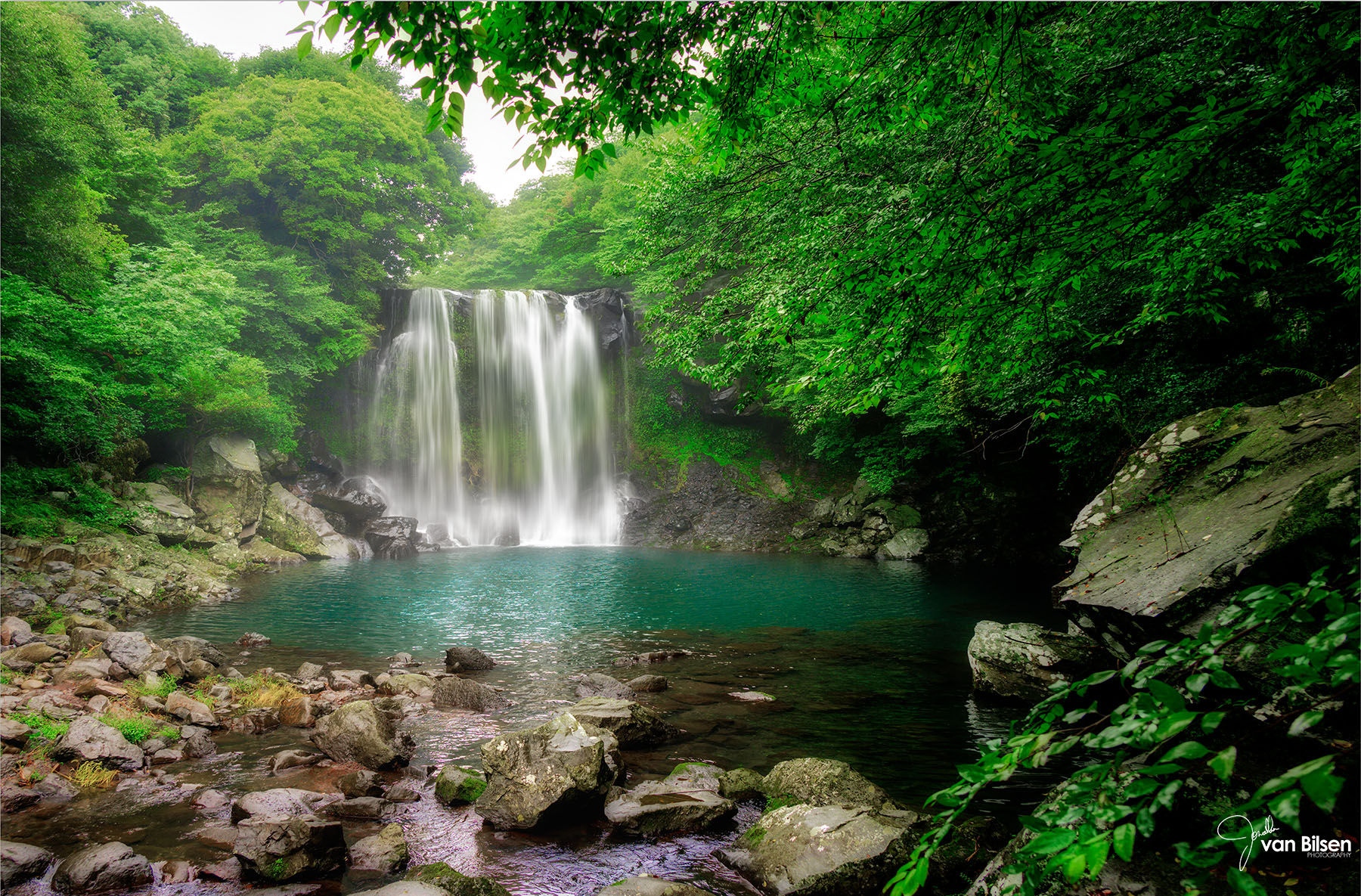 Cheonjeyeon Waterfall - 0484 - ©Jonathan van Bilsen