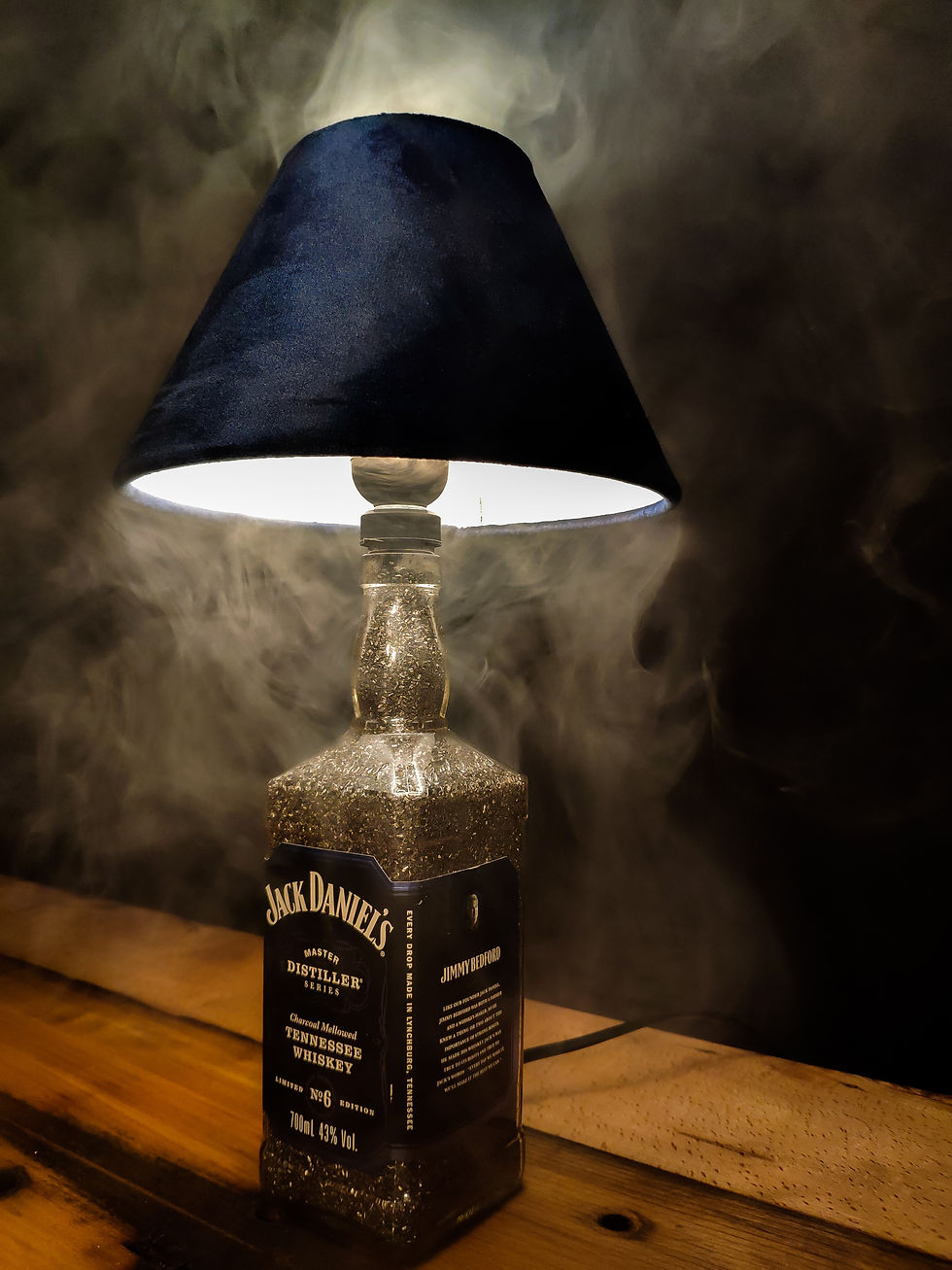 Miniatura: Lampa z fľaše Jack Daniels Charcoal Mellowed