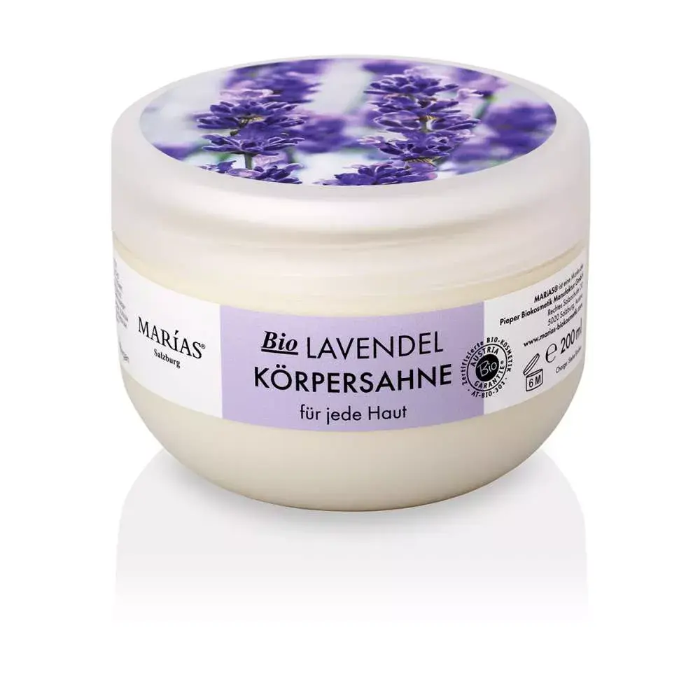 Bio Lavendel Körpersahne von MARÍAS Salzburg in einem Tiegel – reichhaltige Pflege mit beruhigendem Lavendelduft.