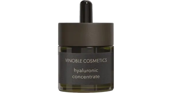 Vinoble Cosmetics Hyaluronic Concentrate in dunklem Glasflakon mit Pipette für intensive Feuchtigkeit und Hautpflege