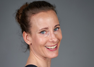 Porträt.Stefanie_Tschabuschnig.jpg