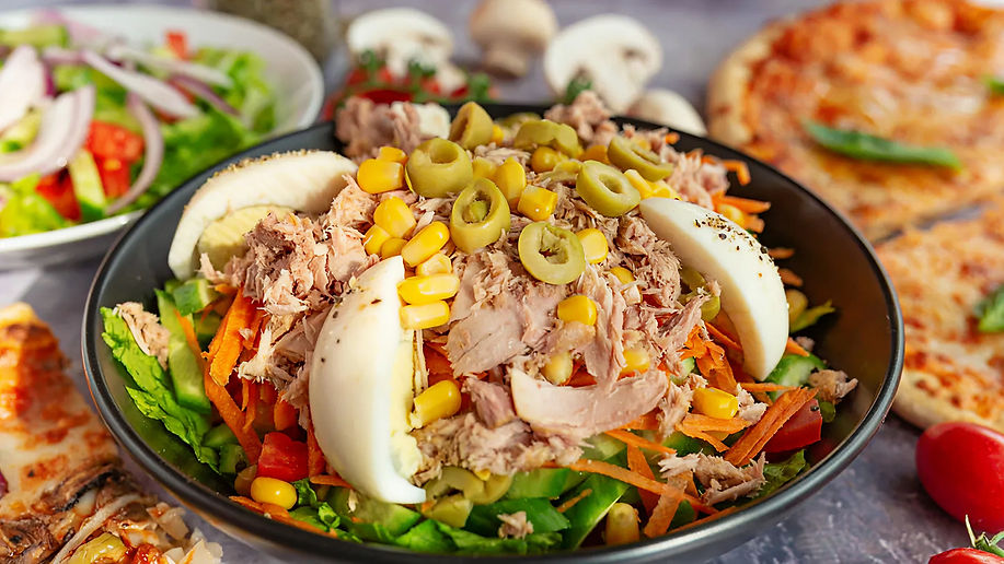 אמריקן פיצה (8) 1.jpg