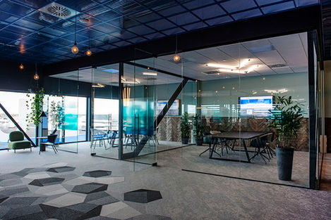 Office Design Forque - Enter - by Emave Studio