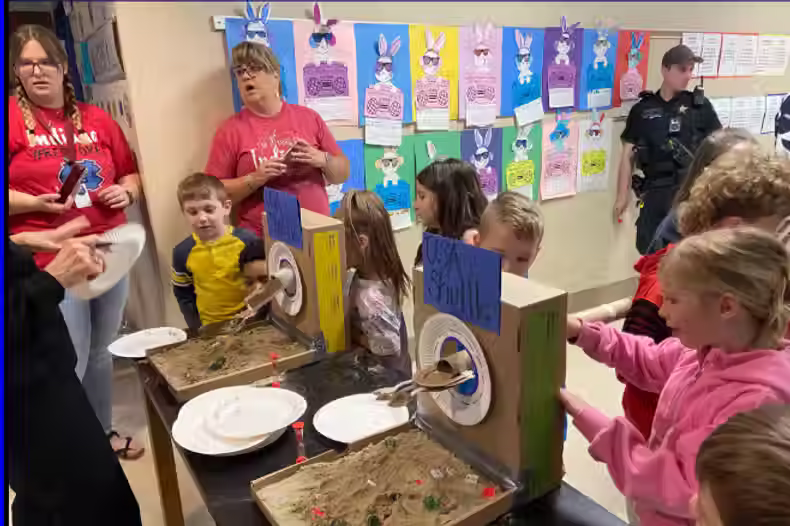 Lincoln Elementary STEM Students
