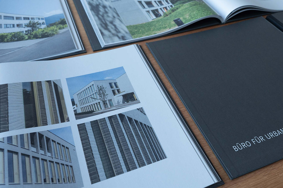 Buch Detailaufnahme Innen