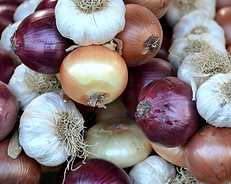 onions_onion_garlic_1400588.jpg