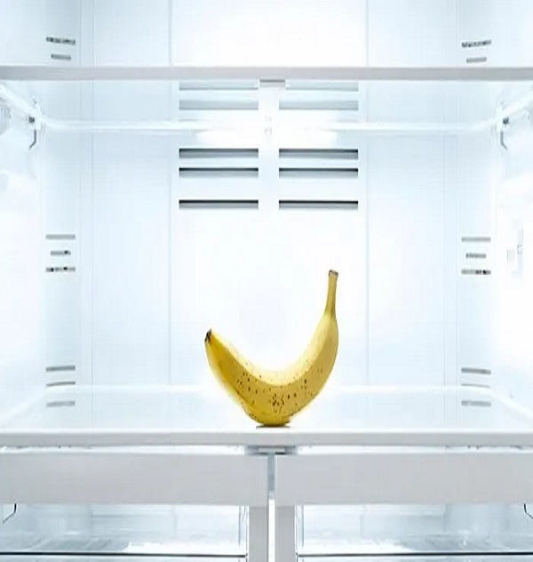 Can you put bananas in the fridge