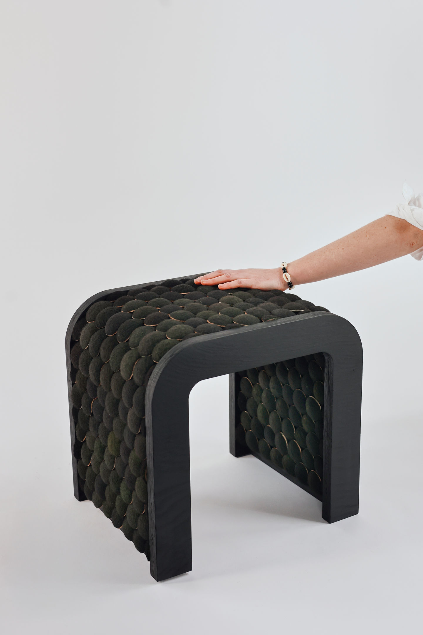 Black x Green Tones  
/Black Wood