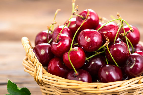 The Ferrovia cherry is a highly prized variety, originating from Turi and particularly widespread in the province of Bari.
