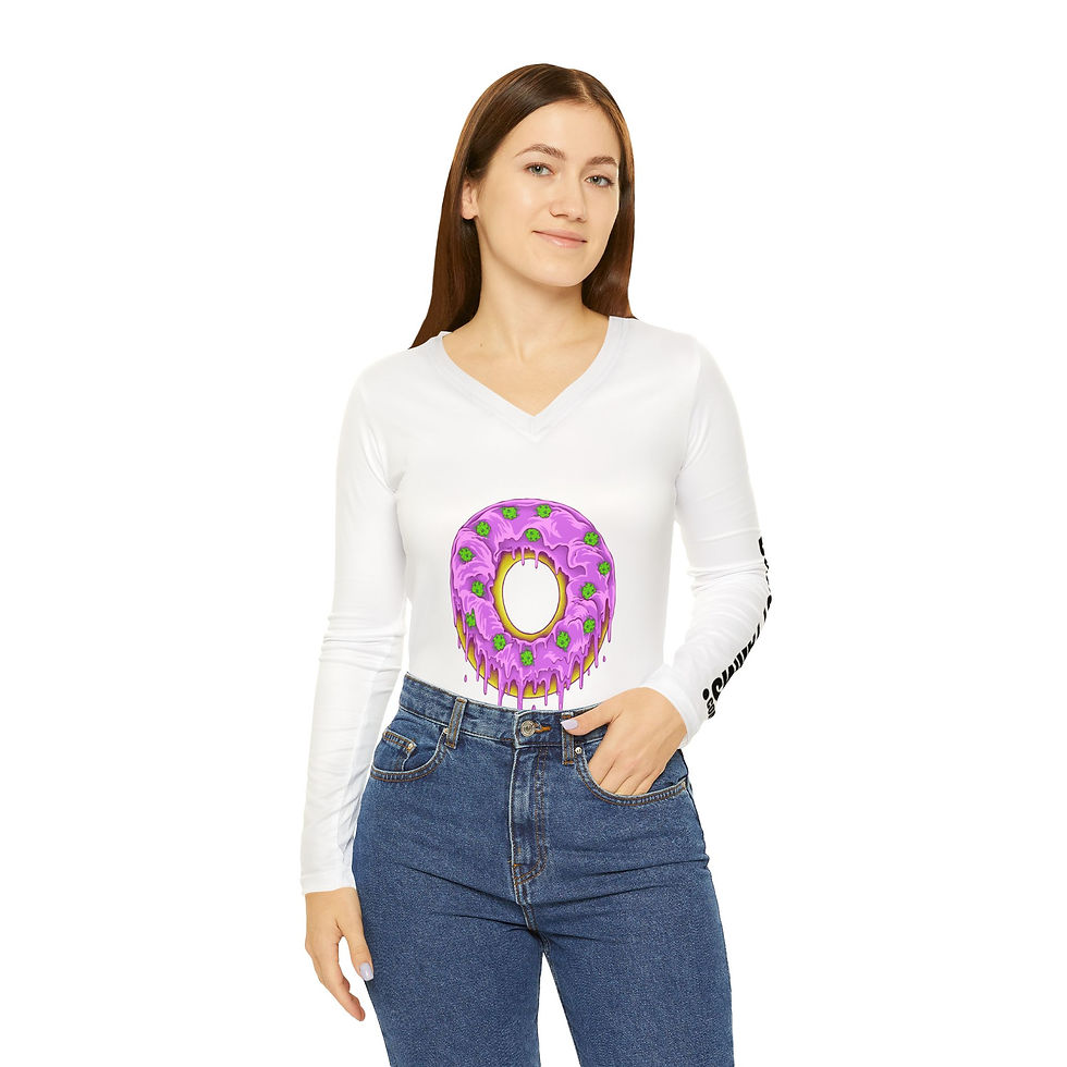 Dohnut Farms Women's Long Sleeve V-neck Shirt (AOP)