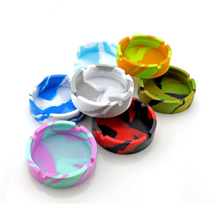 Thumbnail: Silicone Ashtray Smoking Accessories Small Portable Reusable Silicone Ashtray