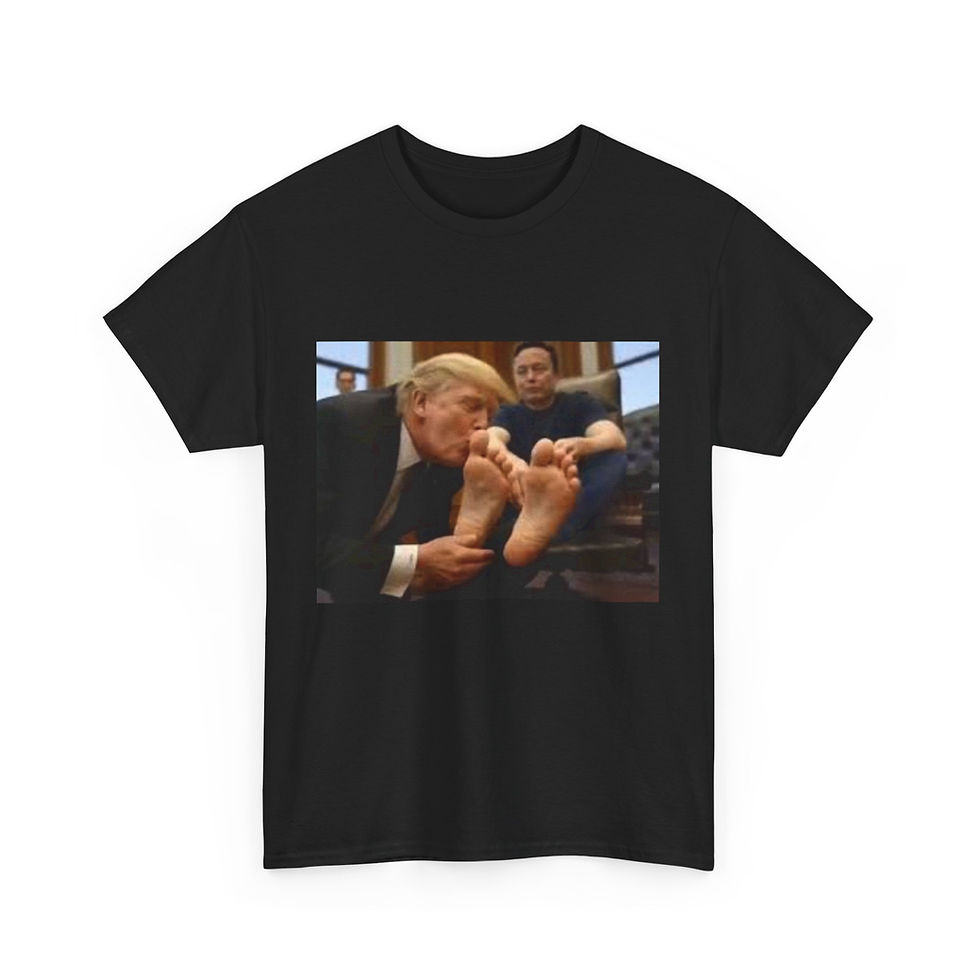 Trump kissing Elons feet tee shirt 😂