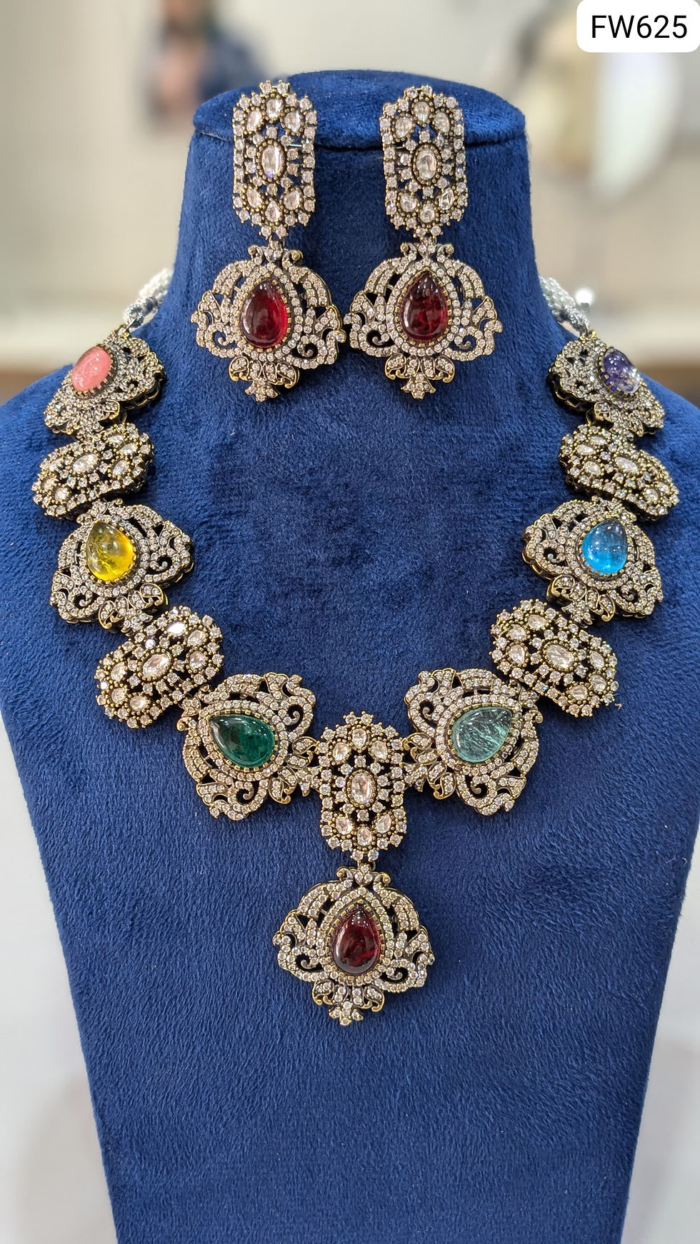 Thumbnail: New Victorian necklace set with earrings wedding bridal choker set indian women