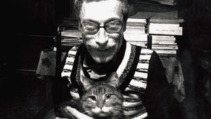 Dehşetin Yoksunluğuna Değinmek