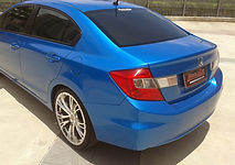 HONDA CIVIC ENVELOPADO COM VINIL AZUL PEROLIZADO AVERY (5).jpg