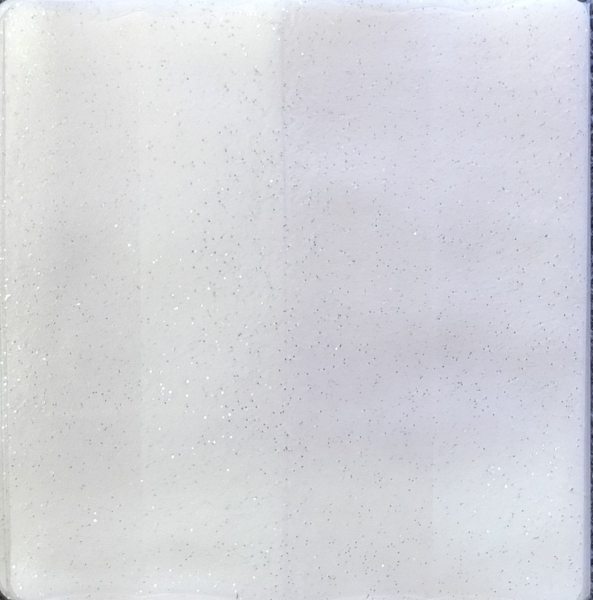 Silicone Cricket 2 Tails-Pearl Silver Flake