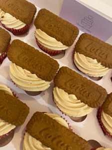 Biscuit cupcakes