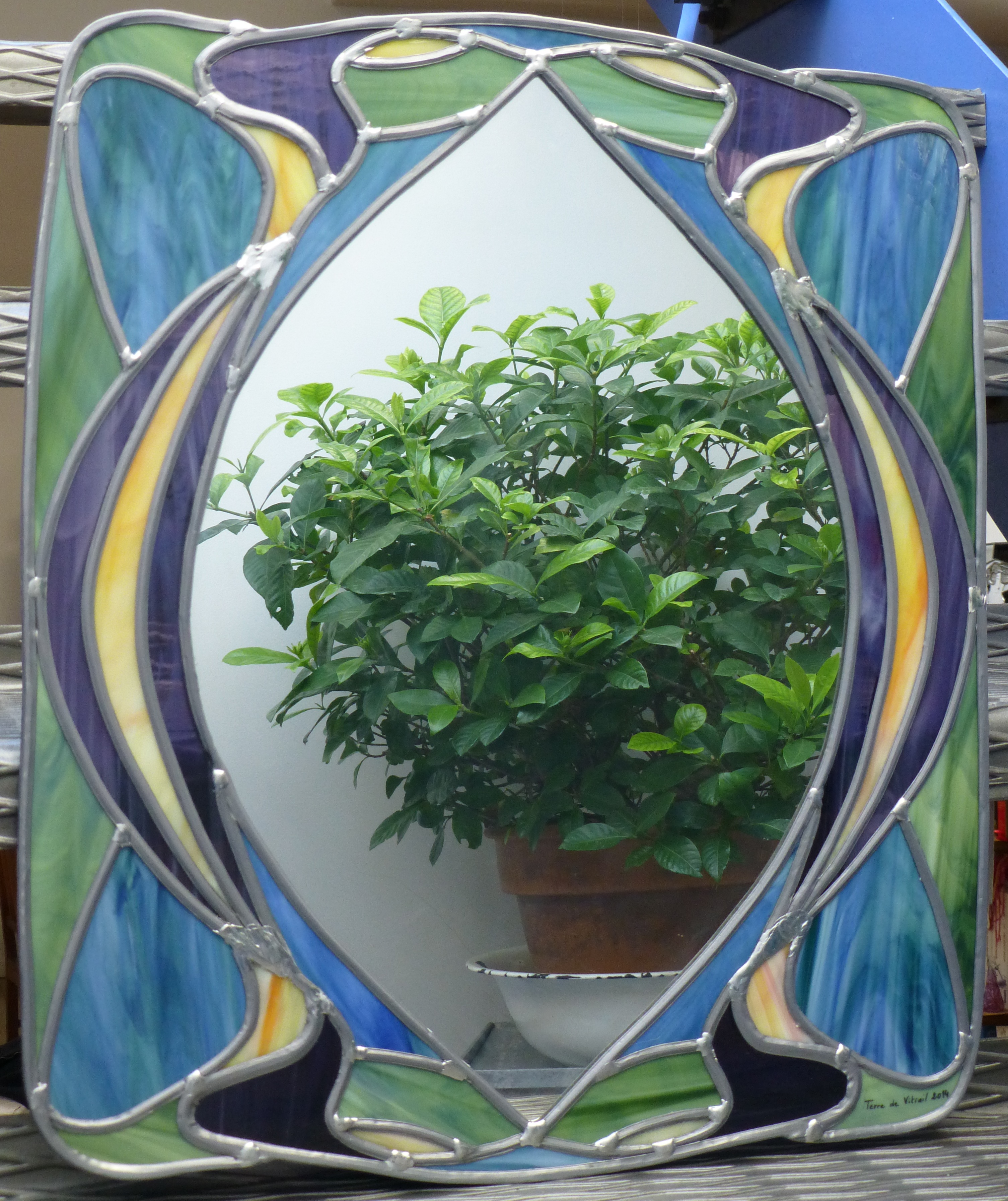 Miroir vitrail Art nouveau Volutes
