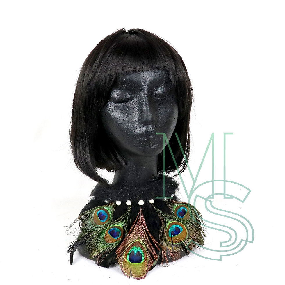 tour-de-cou-fourrure-noire-plume-paon-01