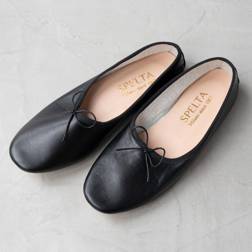 SPELTA】OLGA フラットシューズ Black | SIEBEN