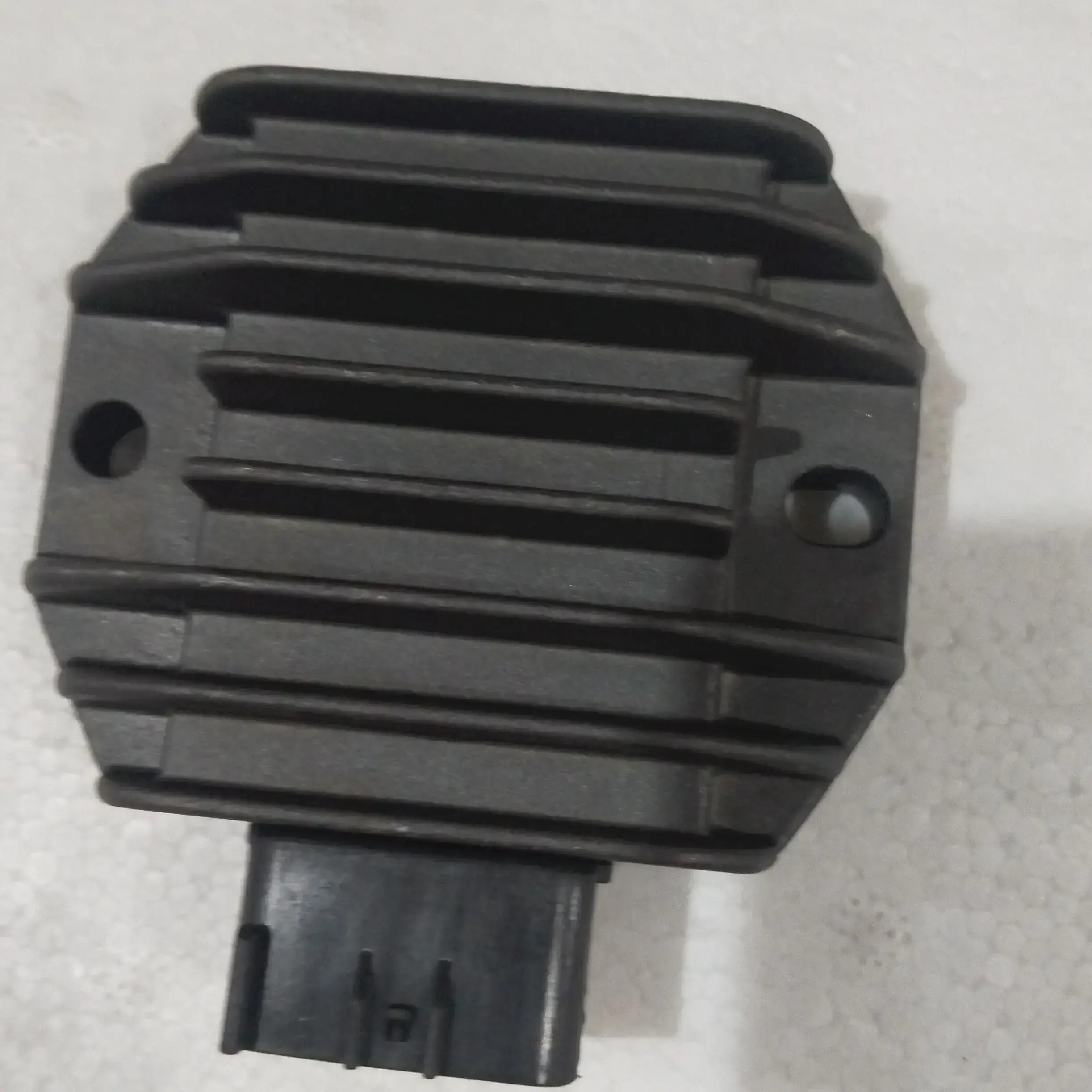 REGULATOR RECTIFIER YAMAHA YBR 125 