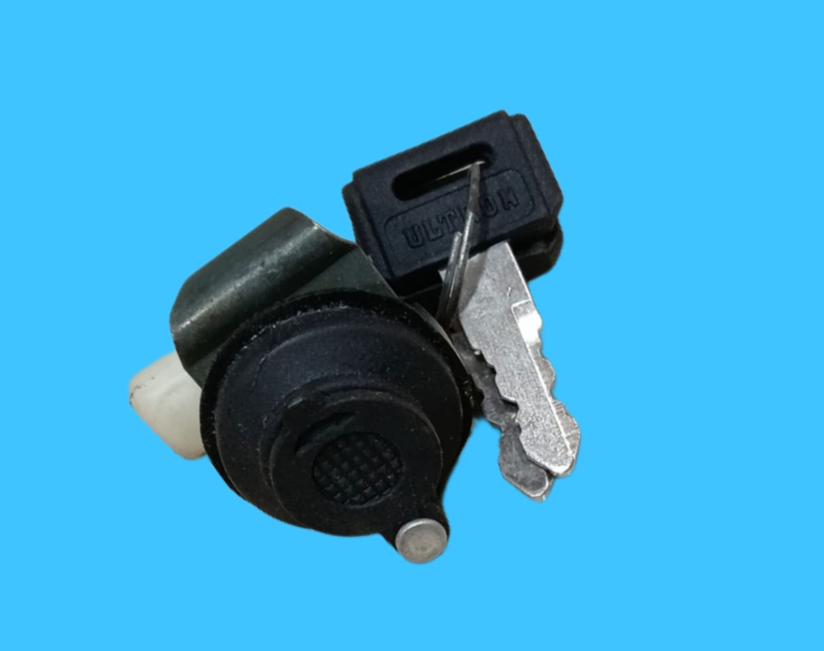 YAMAHA CRUX N/M TOOL BOX LOCK