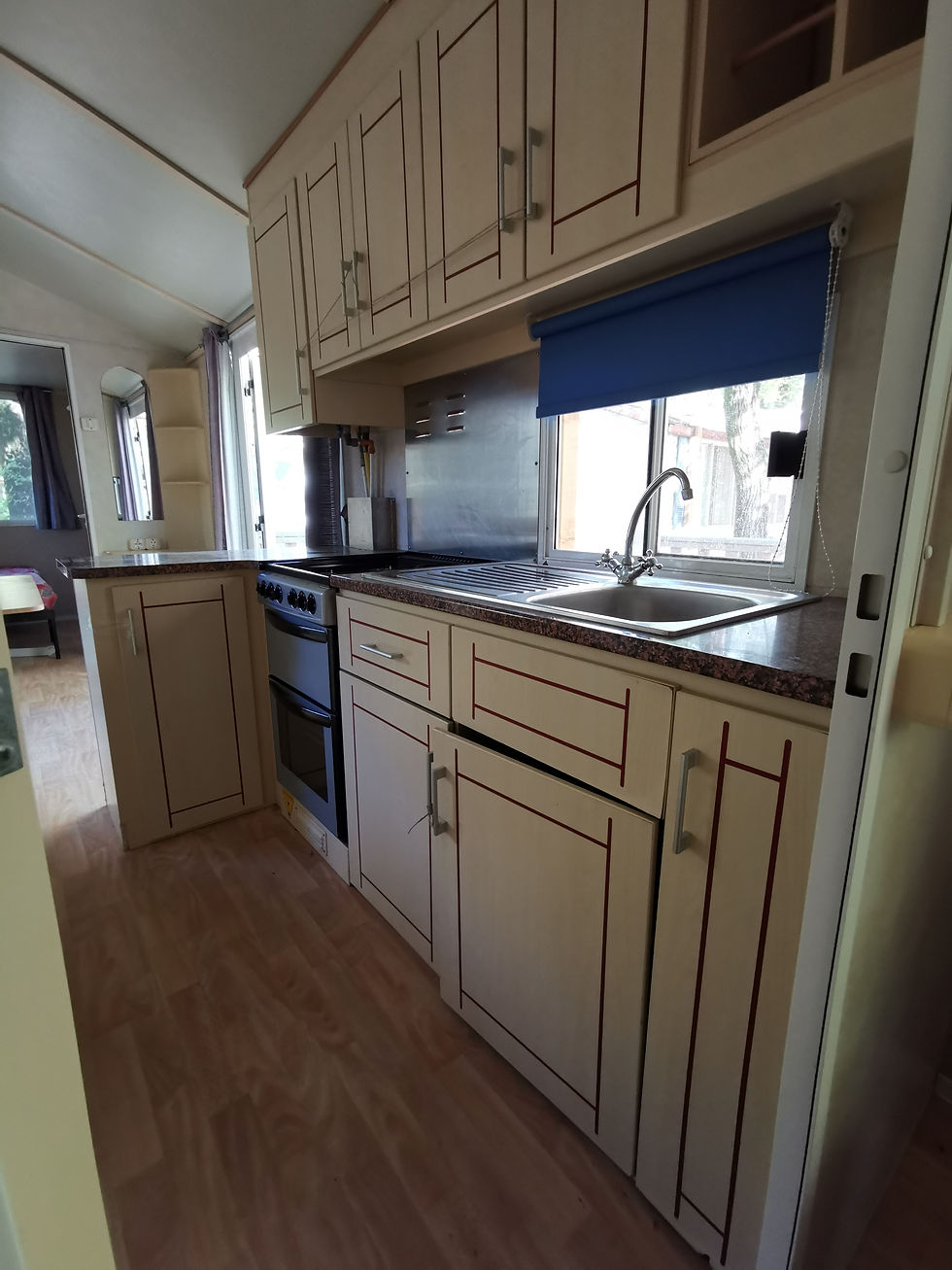 Thumbnail: Casa Mobile SHELBOX BK 800*300 del 2008