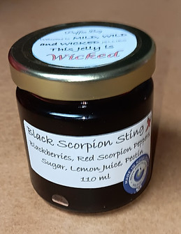 black scorpion sting.JPG