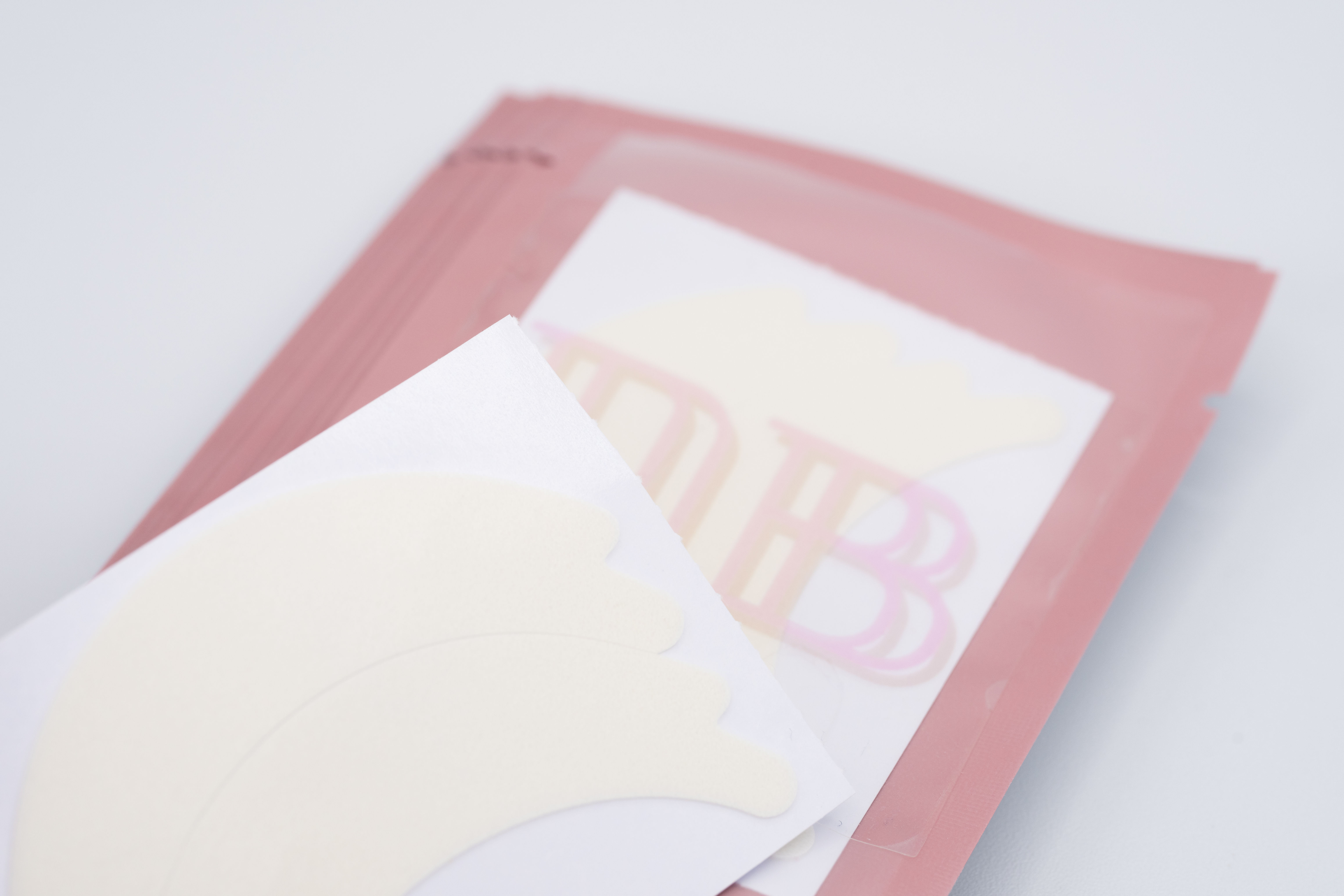 Signature Foam Under-eye Pads