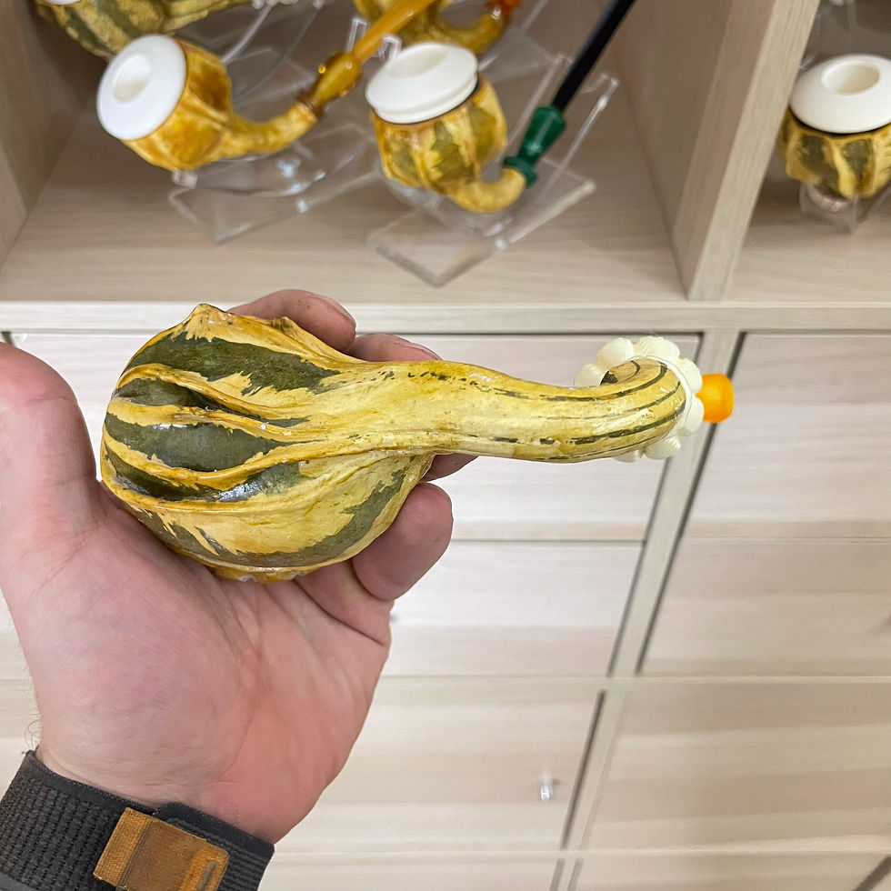 縮圖：Calabash Smoking Pipe