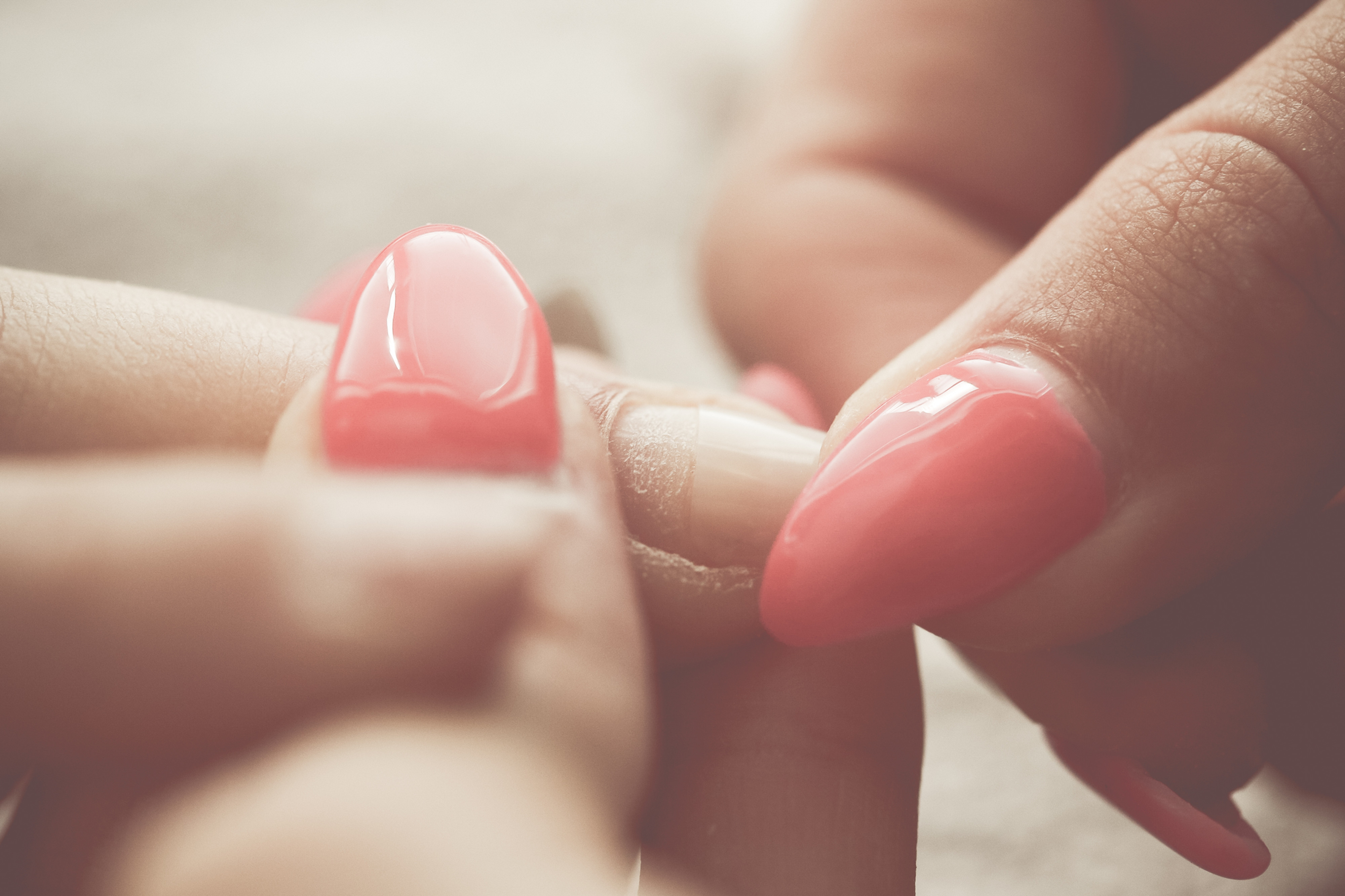 Course: Acrylic Nail Extension