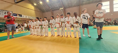 Dojo Rhône Vivarais Mornant 2023 interclubs vue groupe