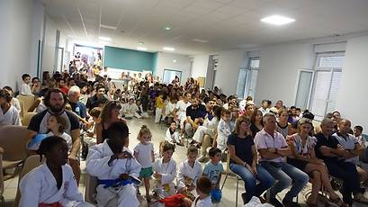 AG 23 Dojo Rhône Vivarais Davezieux fin de saison le public