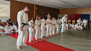 ag sme 13 06 25 drv vue remise de grade_edited.jpg