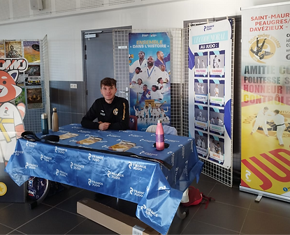 forum peaugres 14 09 24_edited.png